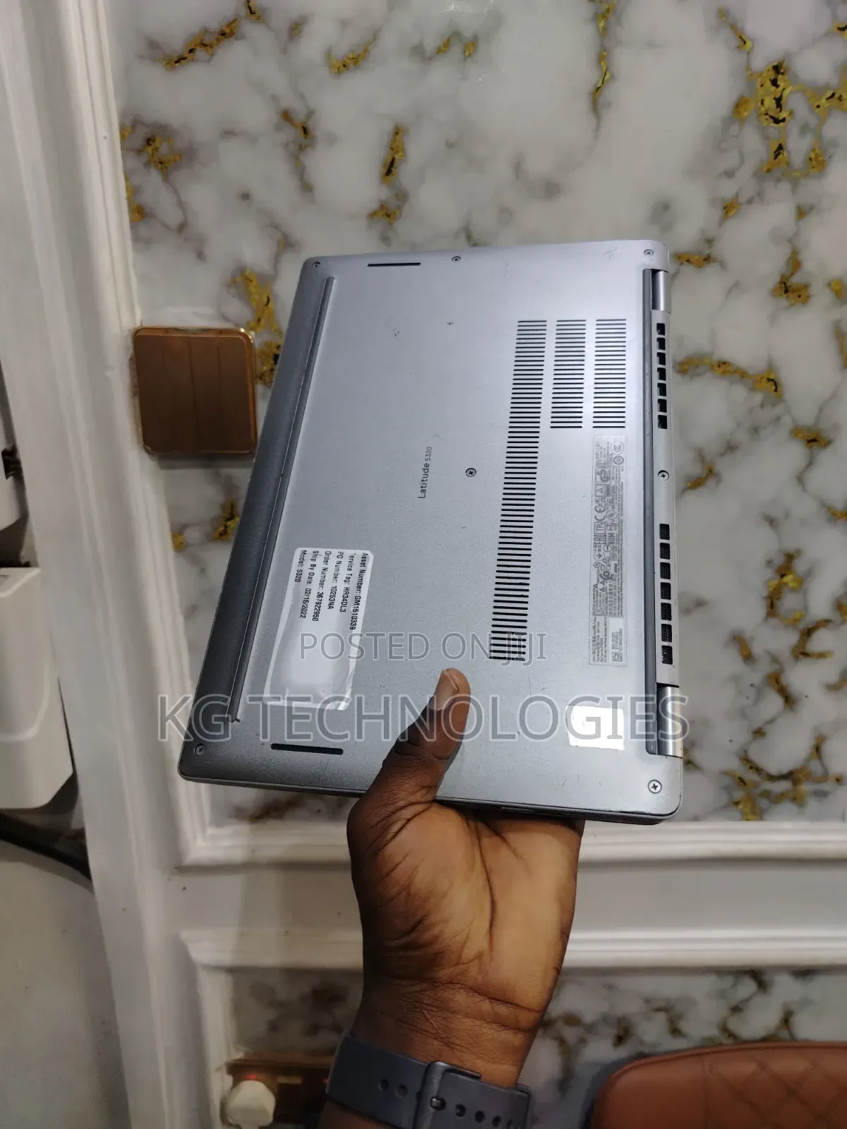 Laptop Dell Latitude 5320 16GB Intel Core i5 SSD 256GB