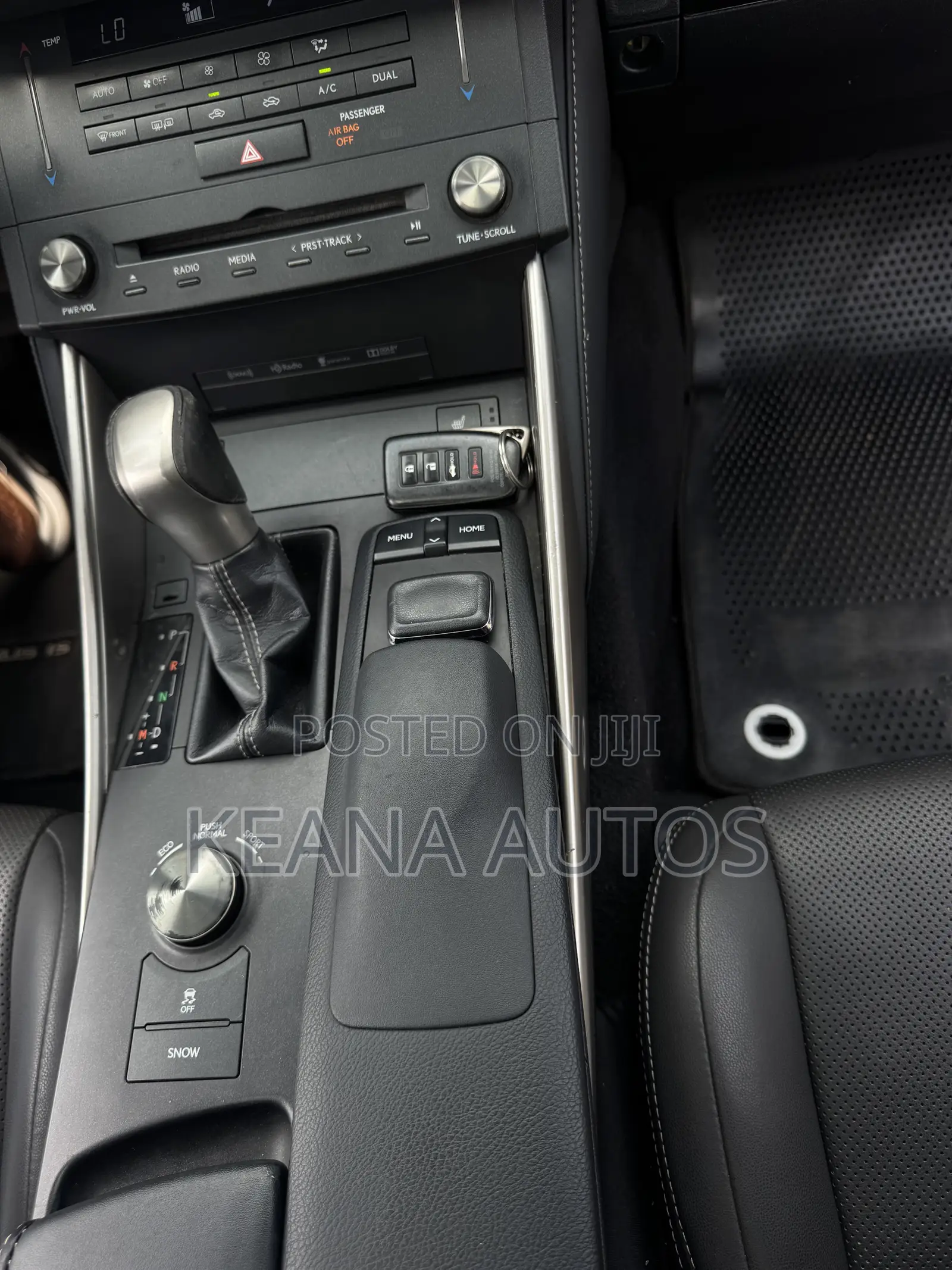 Lexus IS 200t 2016 Black