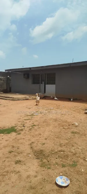 3bdrm Bungalow in Egan, Igando / Ikotun/Igando for sale