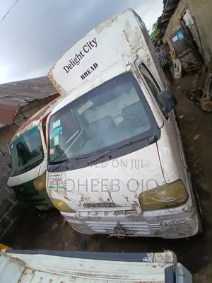Volkswagen Transporter 1999 White