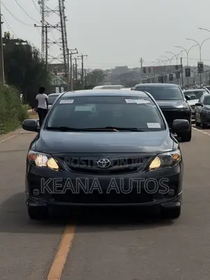 Toyota Corolla S 4dr Sedan (1.8L 4cyl 4A) 2012 Gray