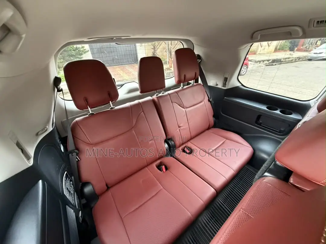 Lexus LX 2017 Black
