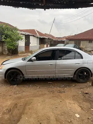 Honda Civic 2004 Gray