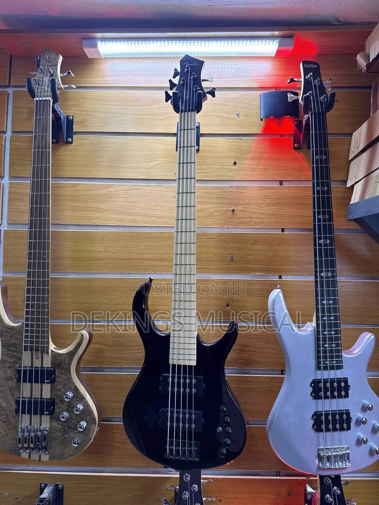 Big Pickup Ibanez 5 Strings Guitar - Passive