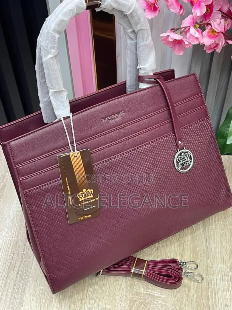  DAVID JONES Elegant Ladies’ Handbag Collection 