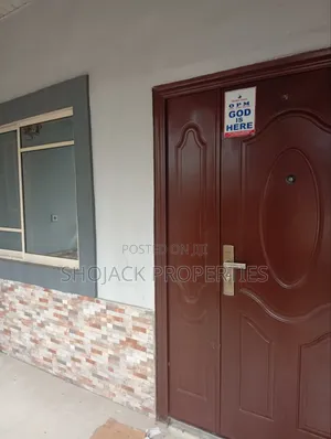 3bdrm Block of Flats in Progress Estate, Rukpokwu for rent