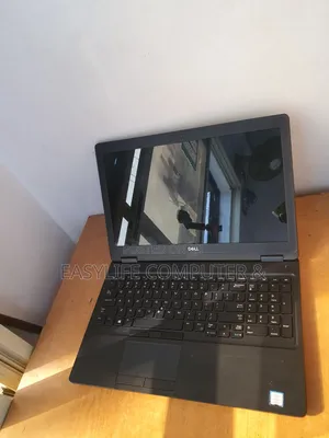 Laptop Dell Latitude 5580 8GB Intel Core i5 HDD 500GB