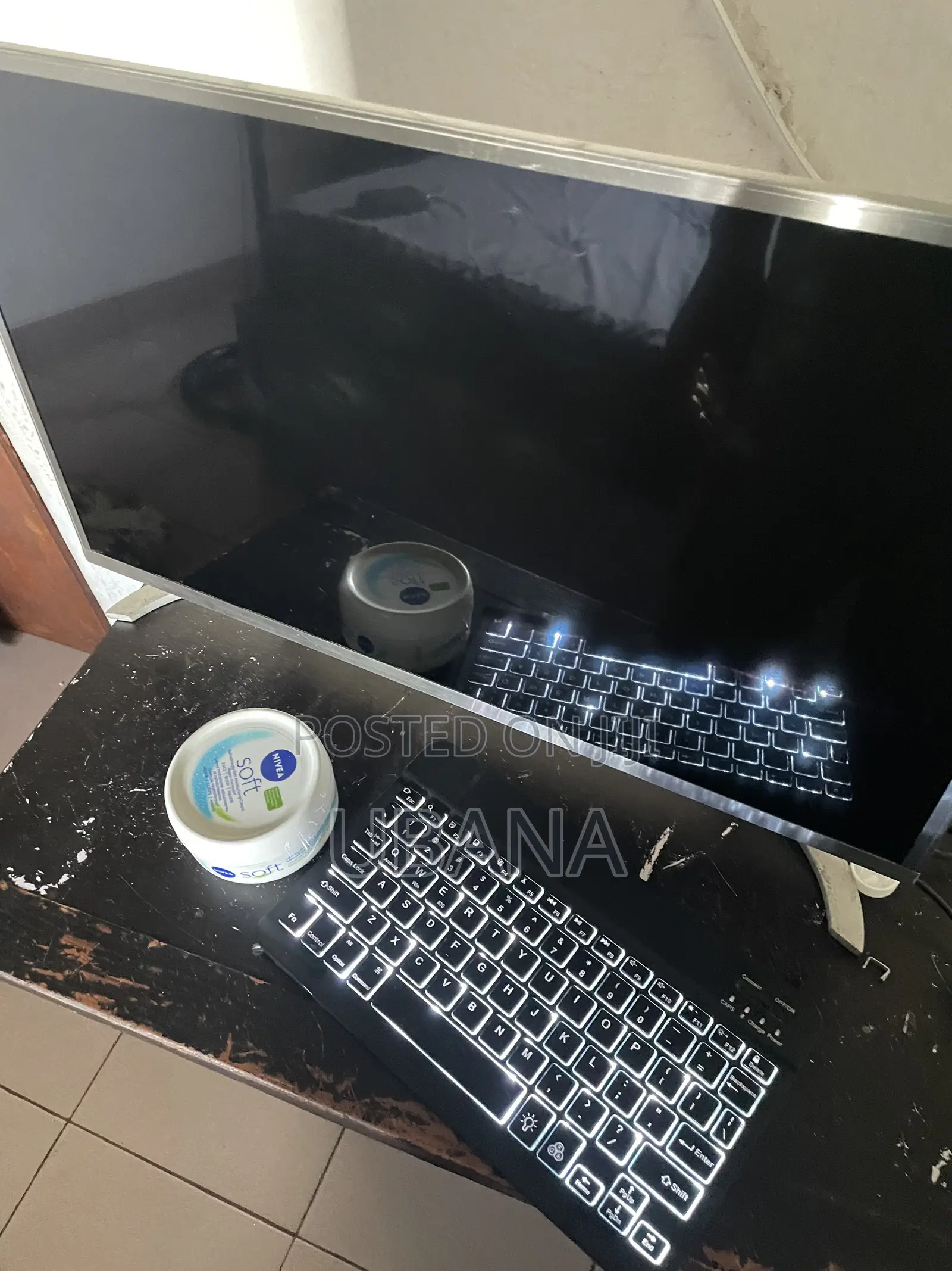 Desktop Computer Acer Aspire C22-720 4GB Intel Celeron HDD 500GB