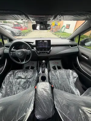 Toyota Corolla SE 2022 Silver