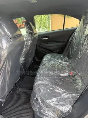 Toyota Corolla SE 2022 Silver