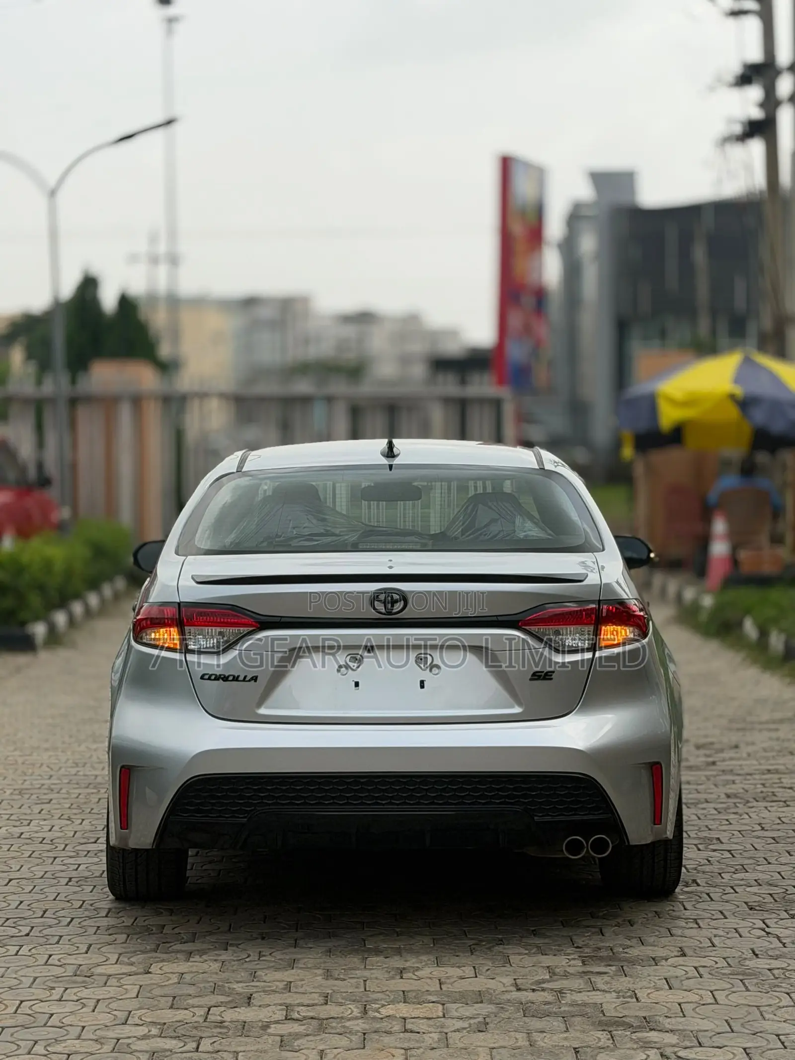 Toyota Corolla SE 2022 Silver