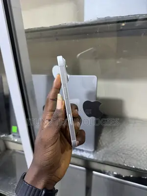 Apple iPhone 16 128 GB White