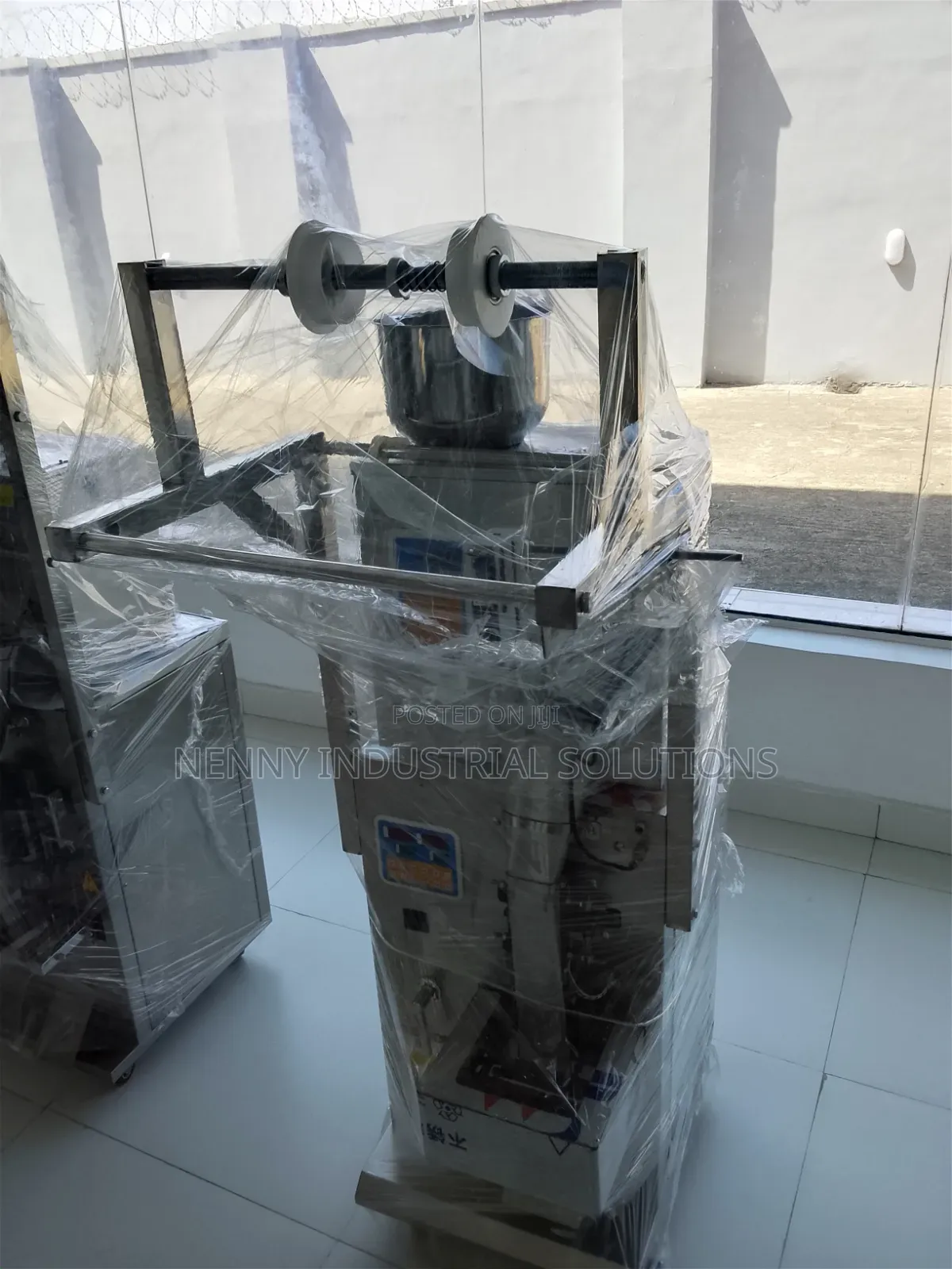 FZL 200 Powder Granule Packaging Machine -