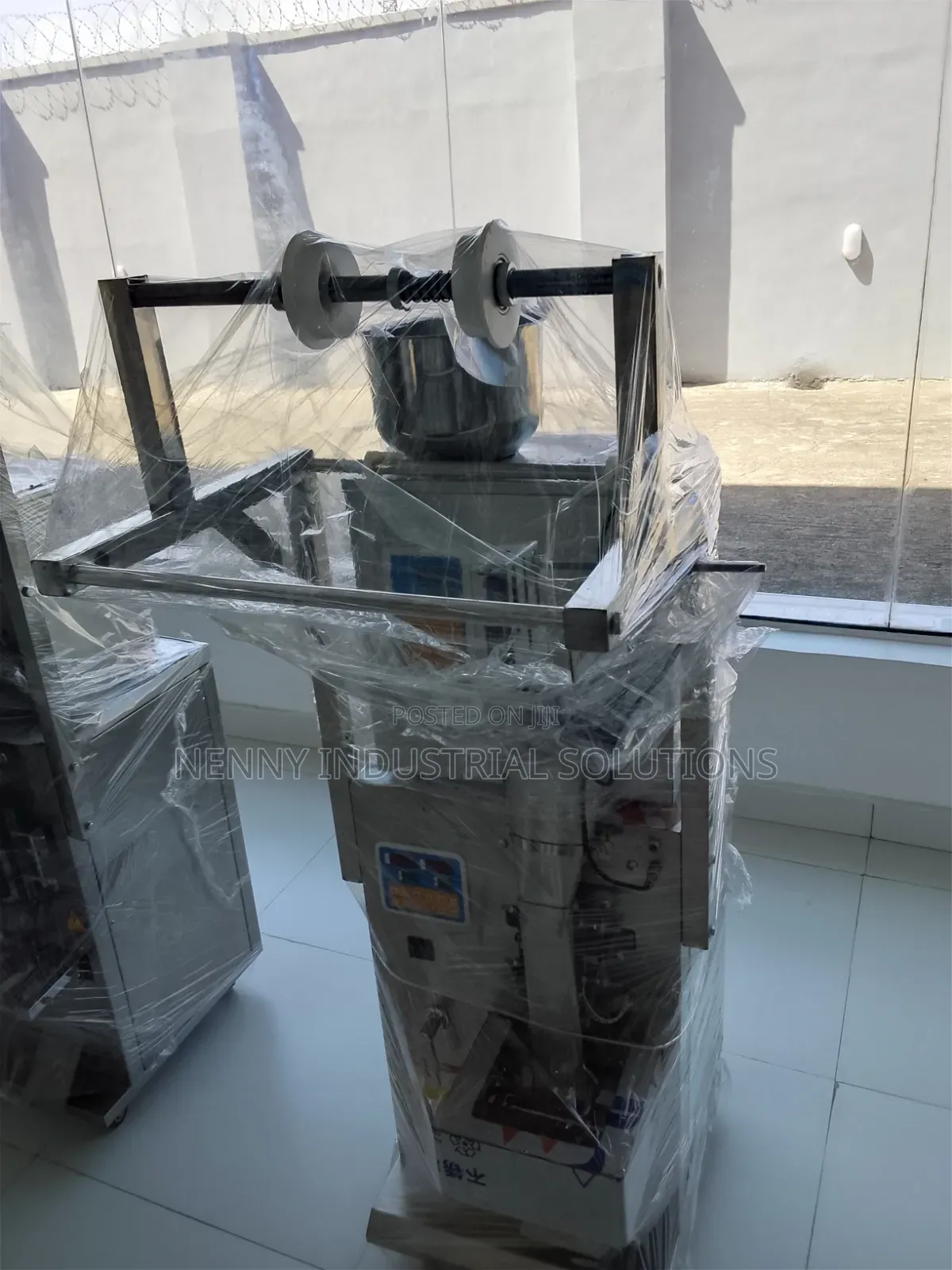 FZL 200 Powder Granule Packaging Machine -