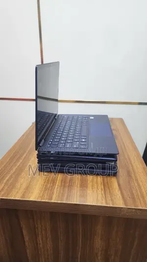 Laptop HP Dragonfly G2 16GB Intel Core i7 SSD 512GB