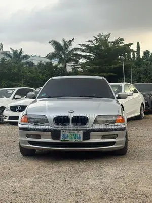 BMW 320i 2003 Silver
