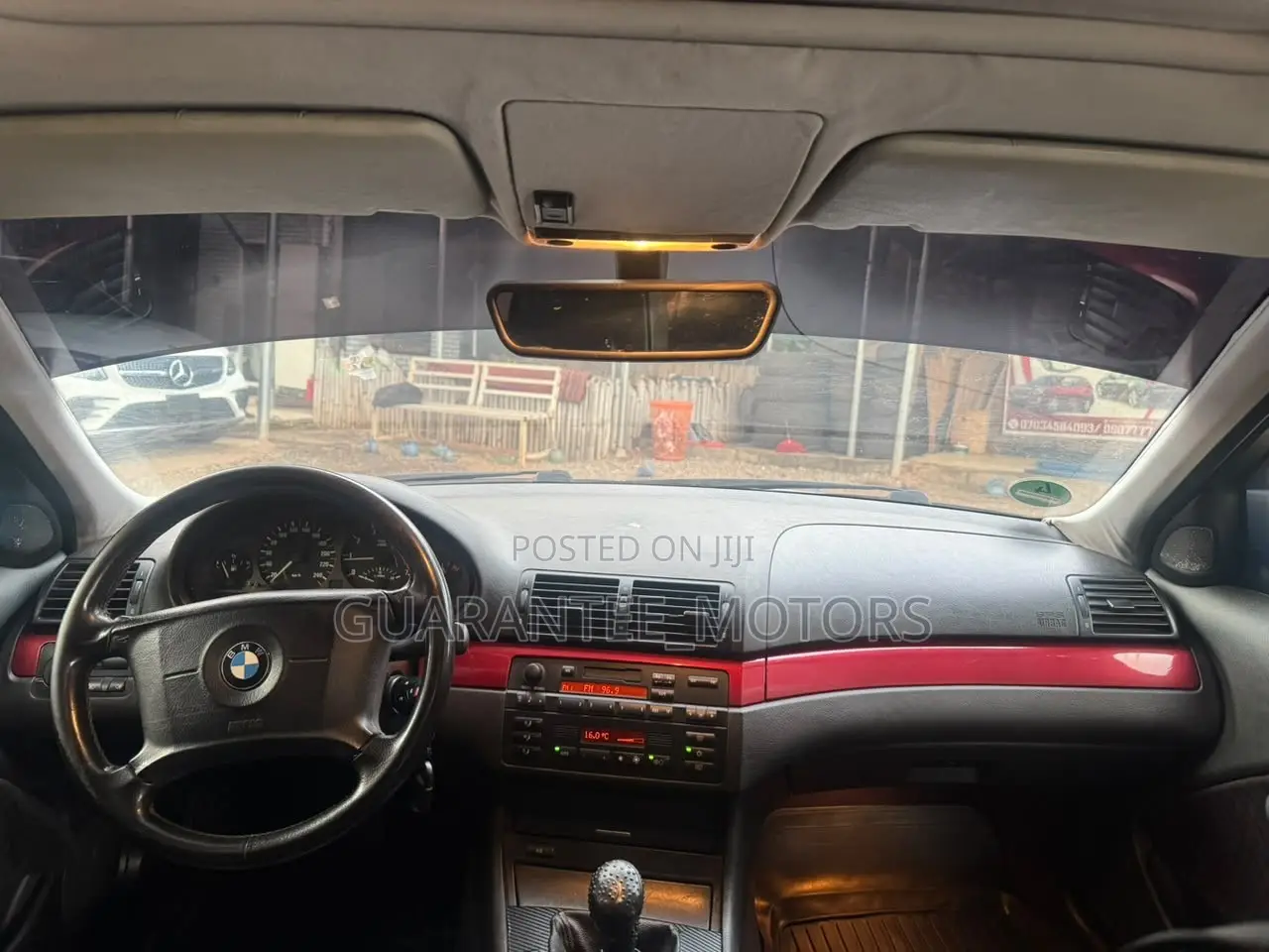 BMW 320i 2003 Silver