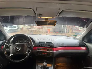 BMW 320i 2003 Silver