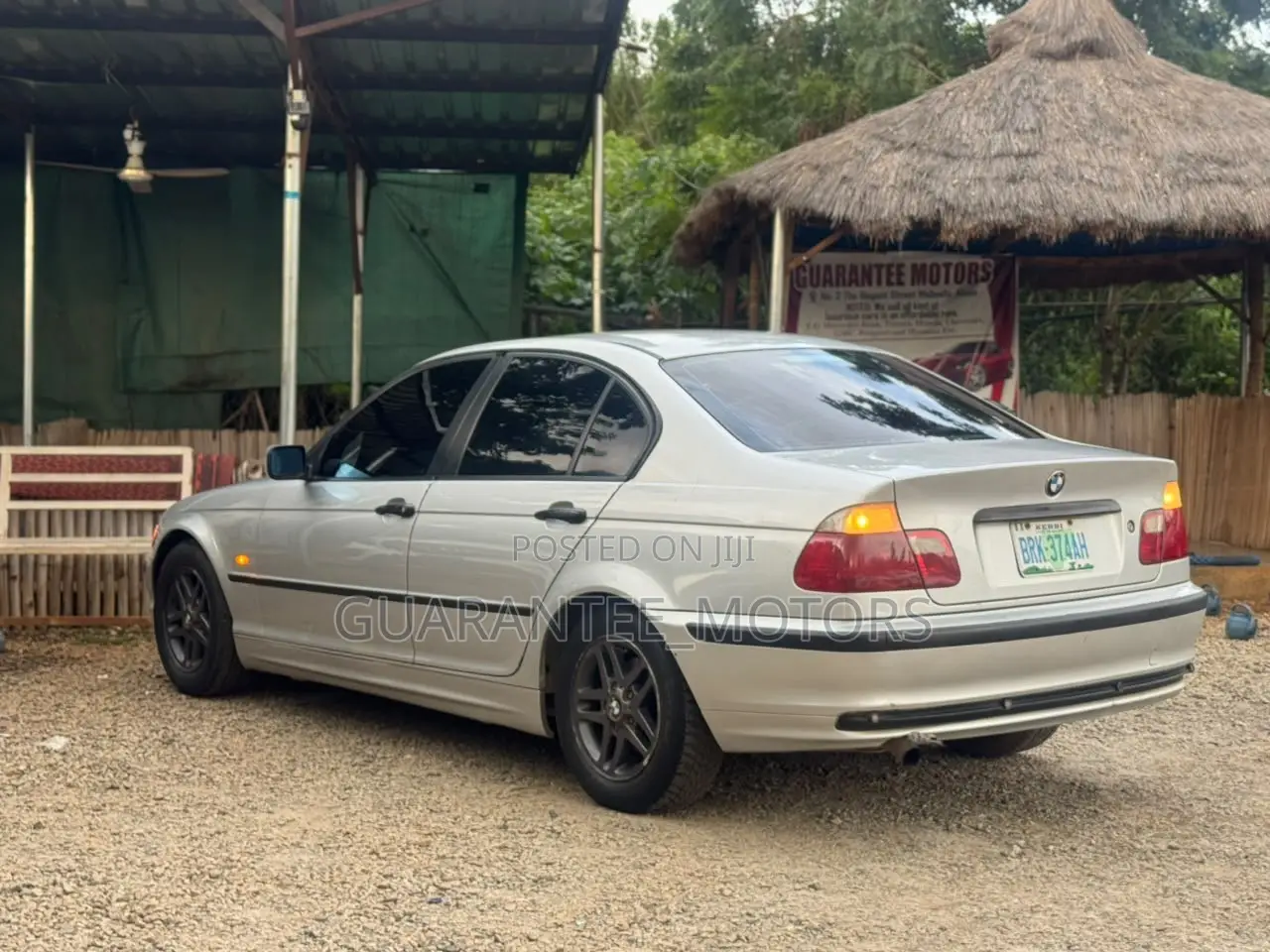 BMW 320i 2003 Silver