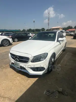 Mercedes-Benz C400 2016 White