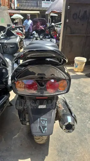 Honda 2003 Black