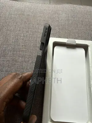 Pitaka Aramid Premium iPhone 17 Pro Max Case