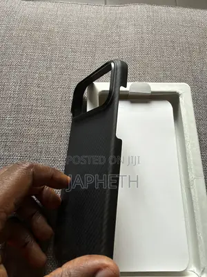 Pitaka Aramid Premium iPhone 17 Pro Max Case