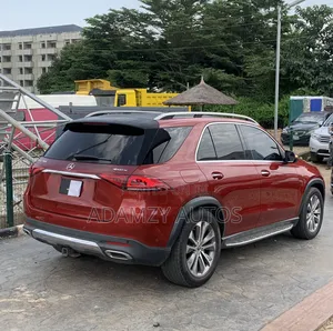 Mercedes-Benz GLE-Class 2020 Red