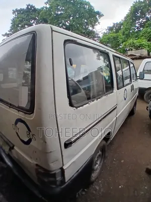 Volkswagen Transporter 1995 White