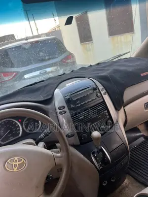 Toyota Sienna XLE 2005 Blue