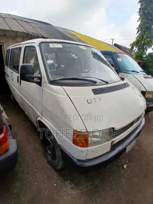 Volkswagen Transporter 1995 White