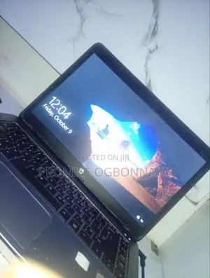 Laptop HP EliteBook 1030 G1 4GB Intel Core i7 SSD 250GB