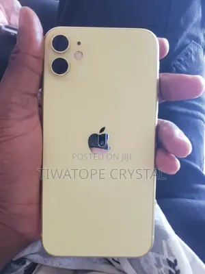 Apple iPhone 11 64 GB Yellow