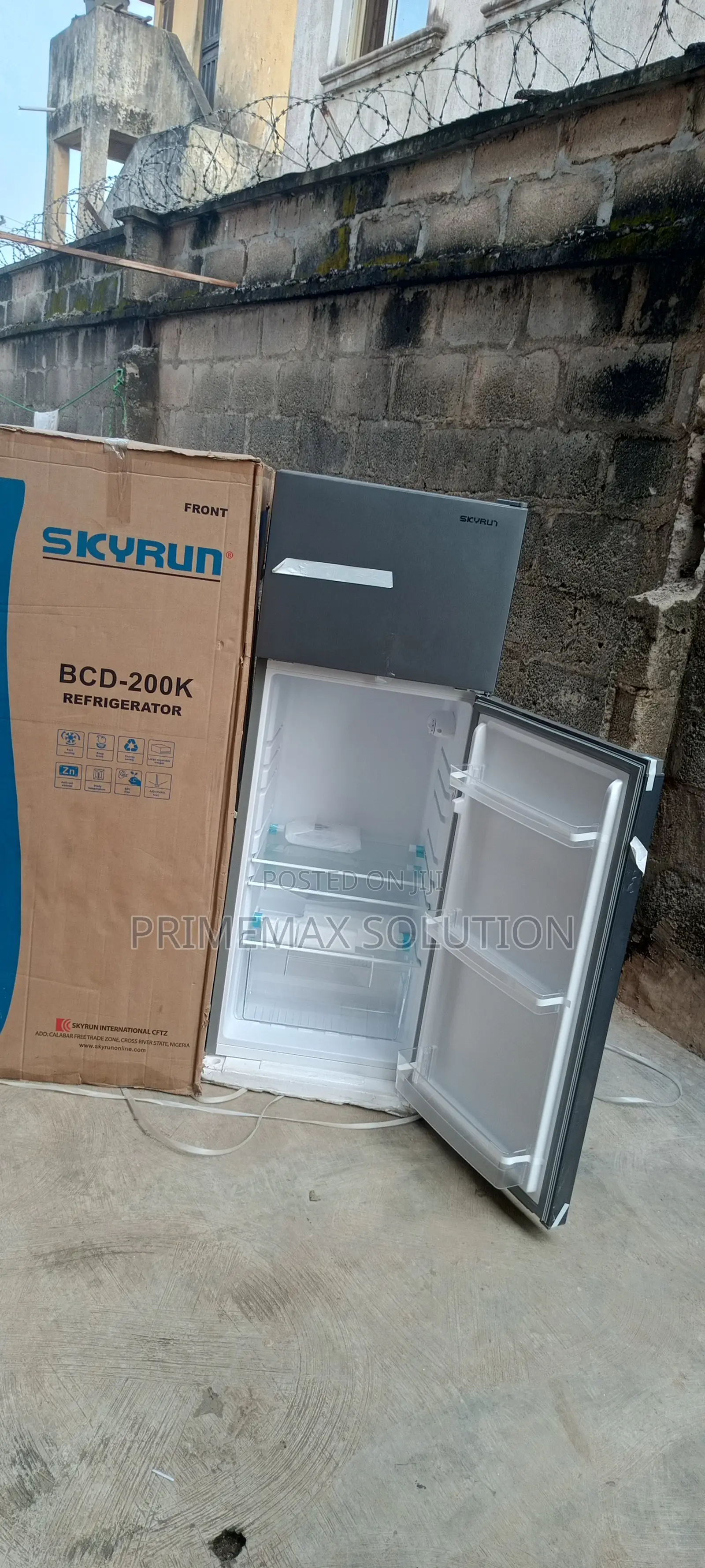 Skyrun Grey 200-Litre Refrigerator With Two Separate Door Compartments