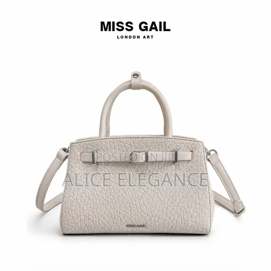 Miss Gail Crossbag Available