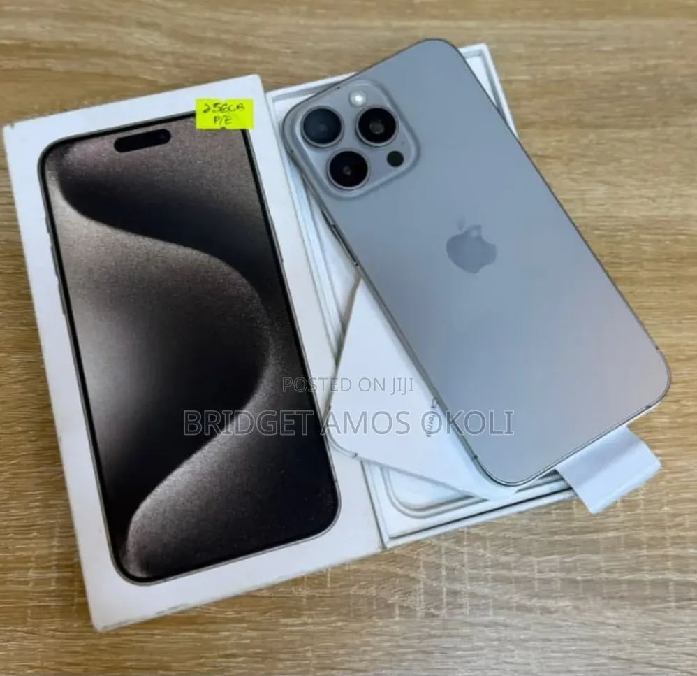 Apple iPhone 15 Pro Max 256 GB Graphite