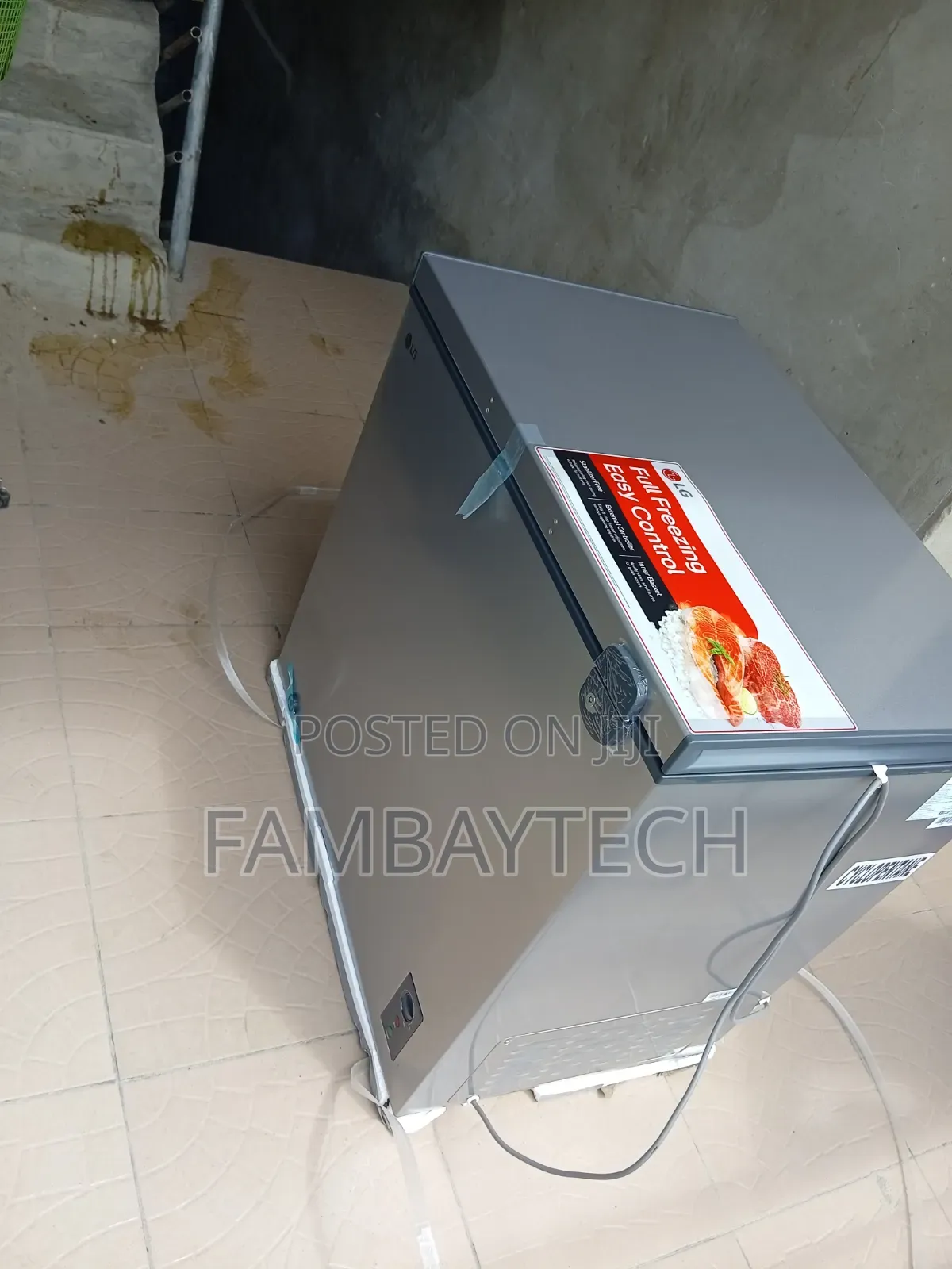 Roomy LG 194Liters Deep Freezer