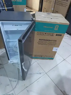 Hisense 093DR Small Refrigerator for Convenient Food Storage