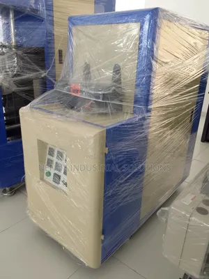 PET Bottle Blowing Machine - Plastic Bottle Making Machine