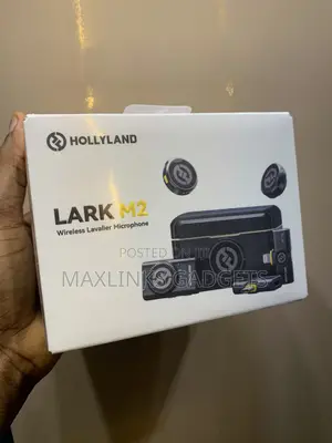 HOLLYLAND LARK M2 (Wireless Microphone )