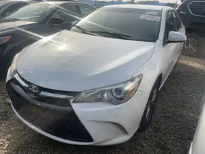 Toyota Camry 2015 White