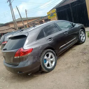 Toyota Venza 2010 Gray