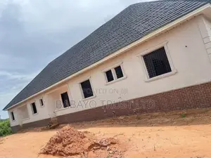 6bdrm Block of Flats in Benin City for sale