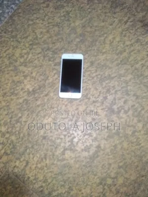 Apple iPhone 6 16 GB Silver