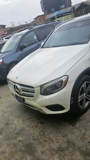 Mercedes-Benz GLC-Class 2017 White