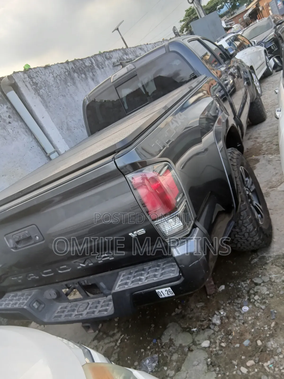 Toyota Tacoma 2017 Gray
