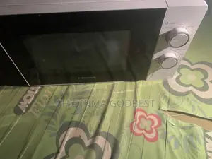 Microwave Oven