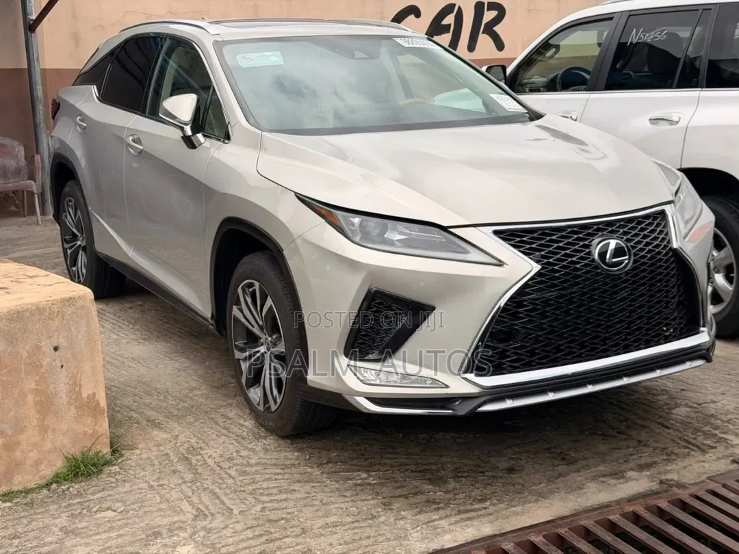 Lexus RX 2020 Gold