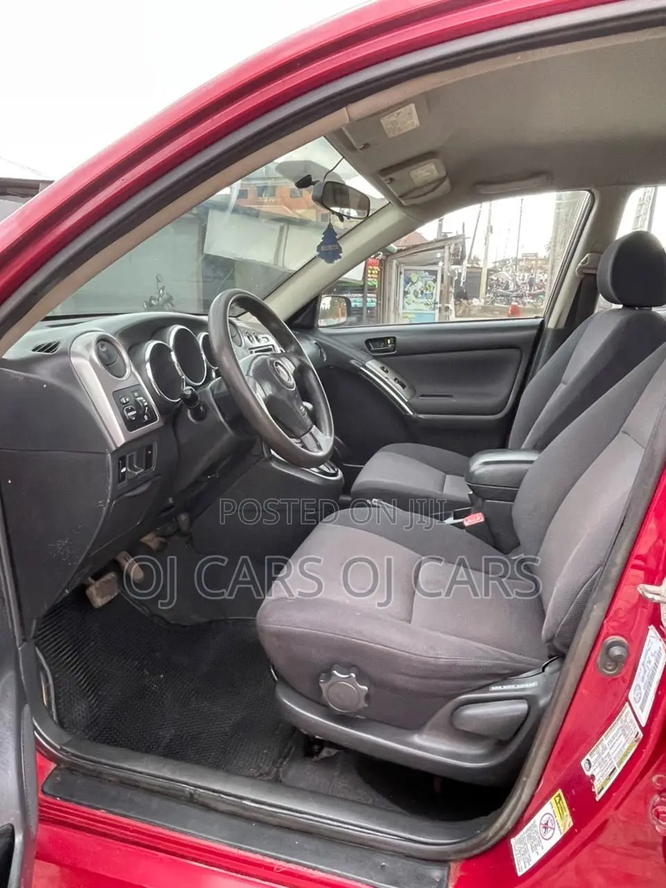 Pontiac Vibe 2005 Red