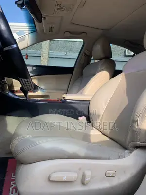Lexus IS 2007 Red